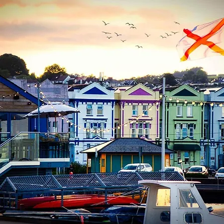 Apartment 8 - Large Studio Sea Front-Ground Floor -Free Parking Paignton Exterior photo